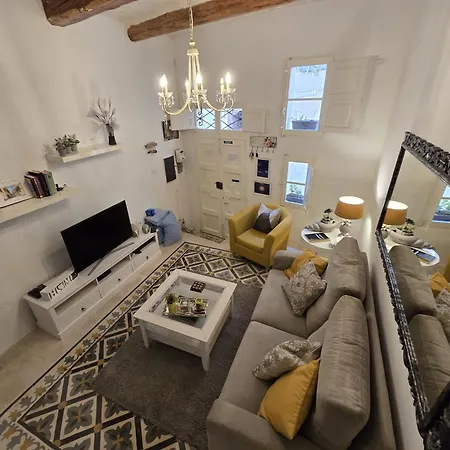 Holiday home Amelie - Charming Townhouse In The Heart Of *