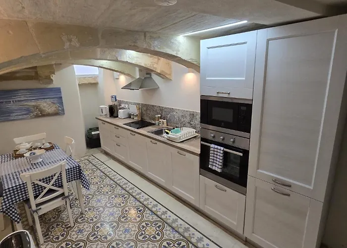 Amelie - Charming Townhouse In The Heart Of *